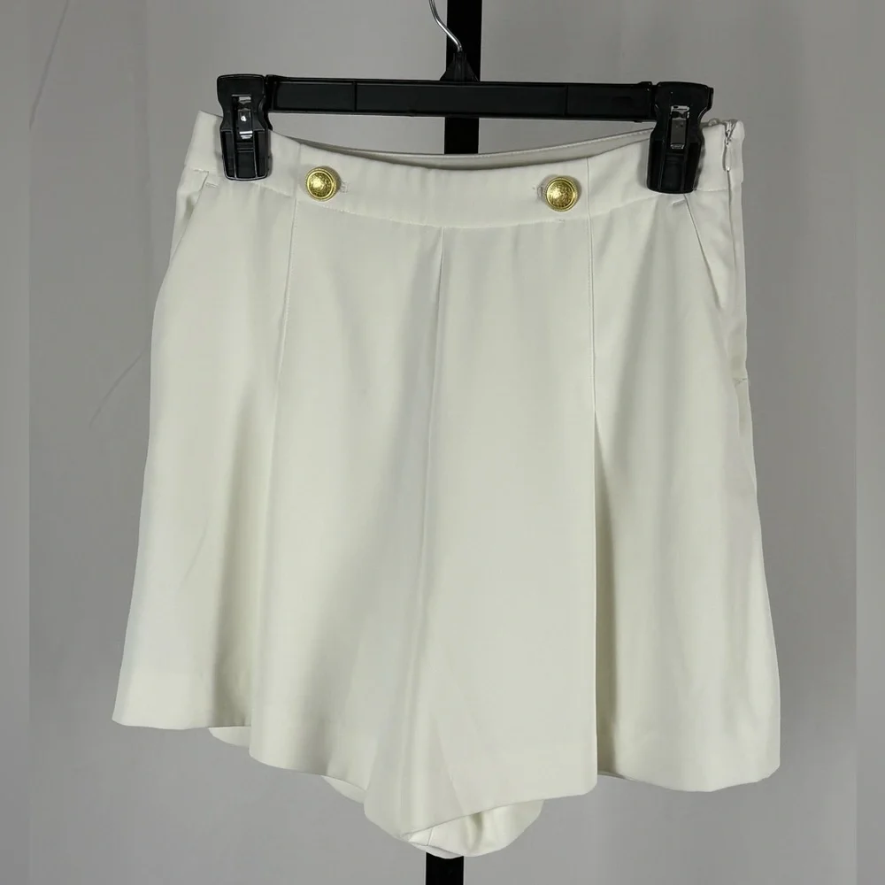 H&M Tailored Shorts Ivory Gold Crest Button Preppy Nautical Classic 4 - Picture 2 of 11